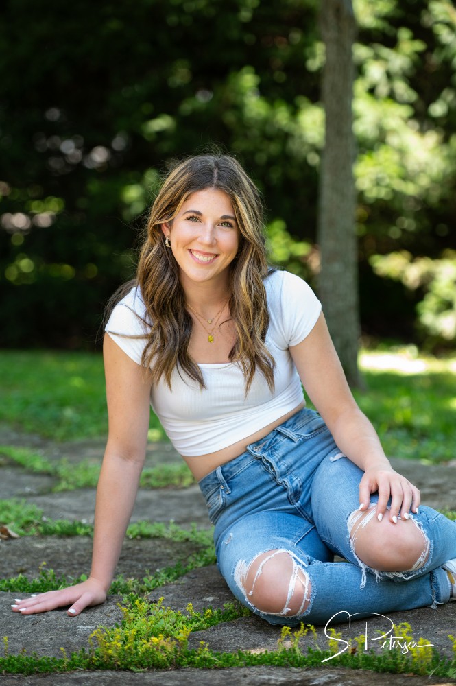 Avery Drury headshot photo
