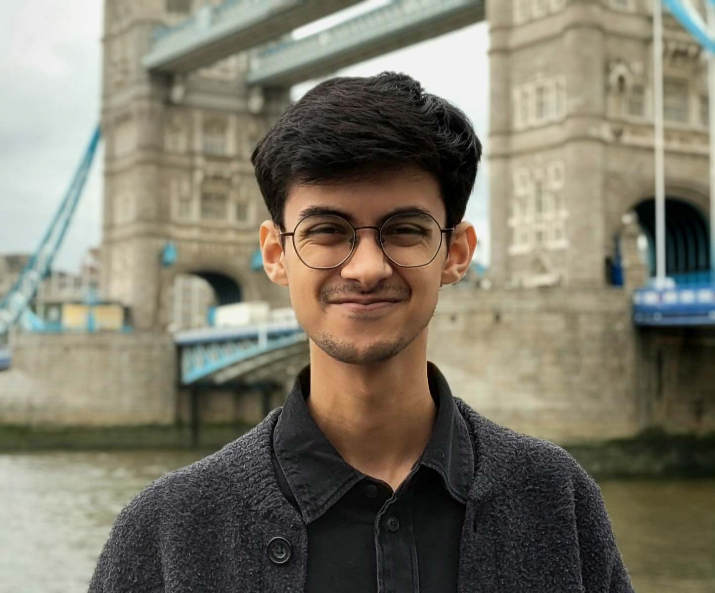 Amaan Tariq headshot photo