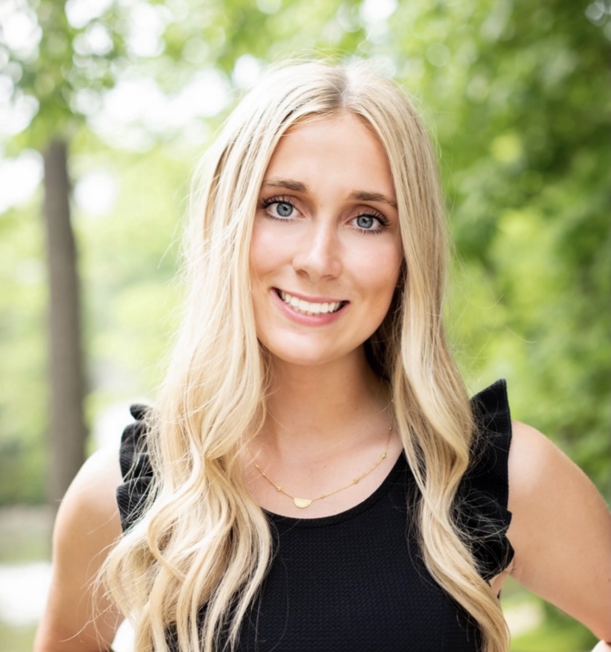 Sarah Muldoon headshot photo