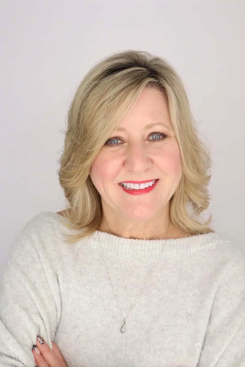 Jennifer Coddington headshot photo