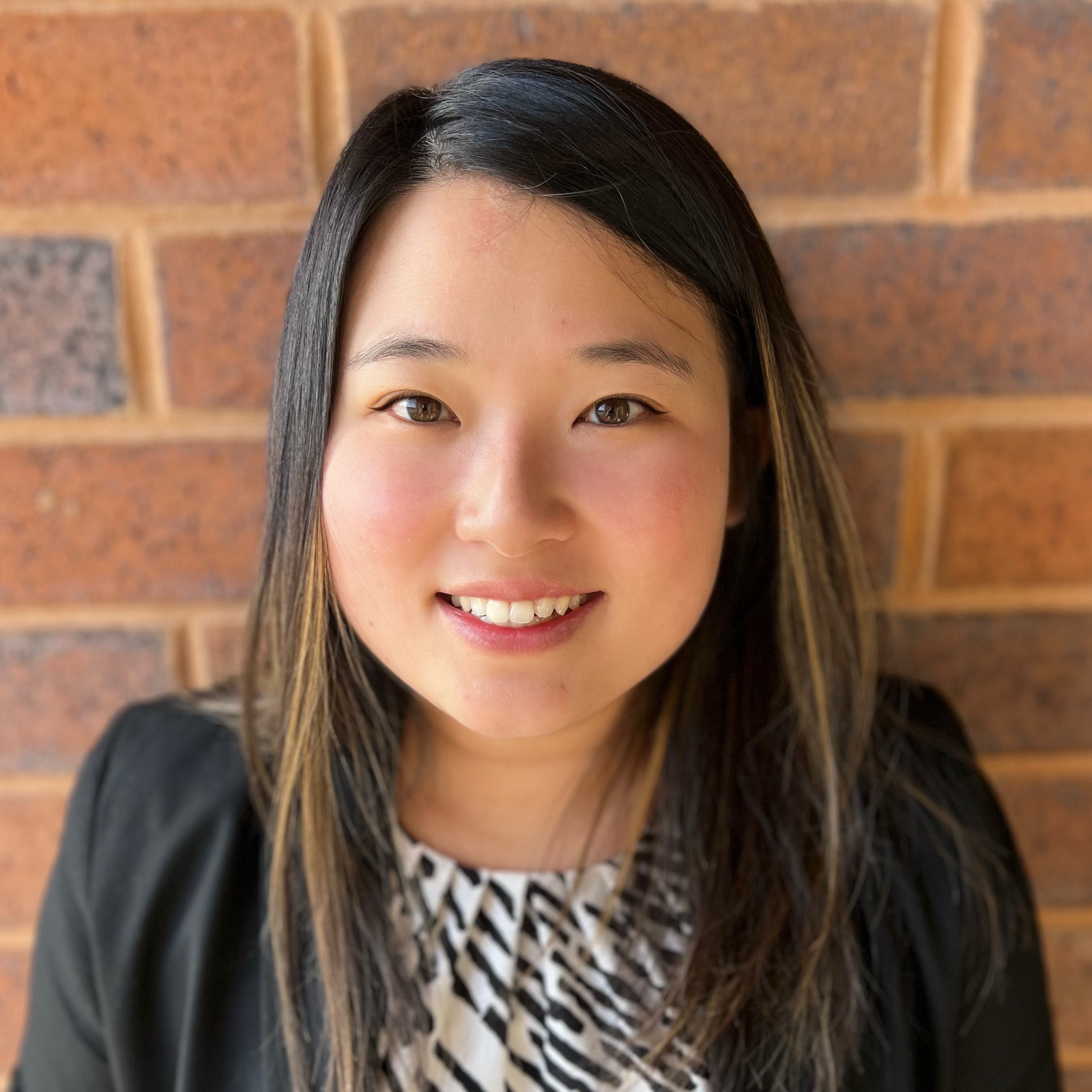 Jessica Hsu headshot photo