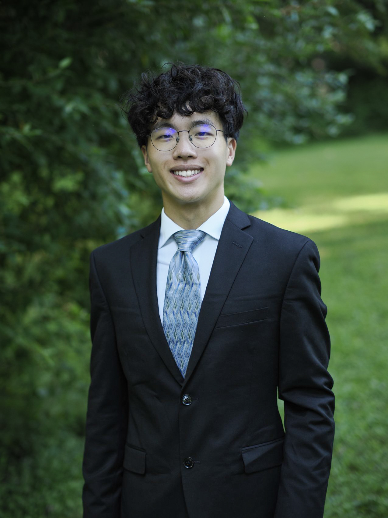 Joseph Chen headshot photo