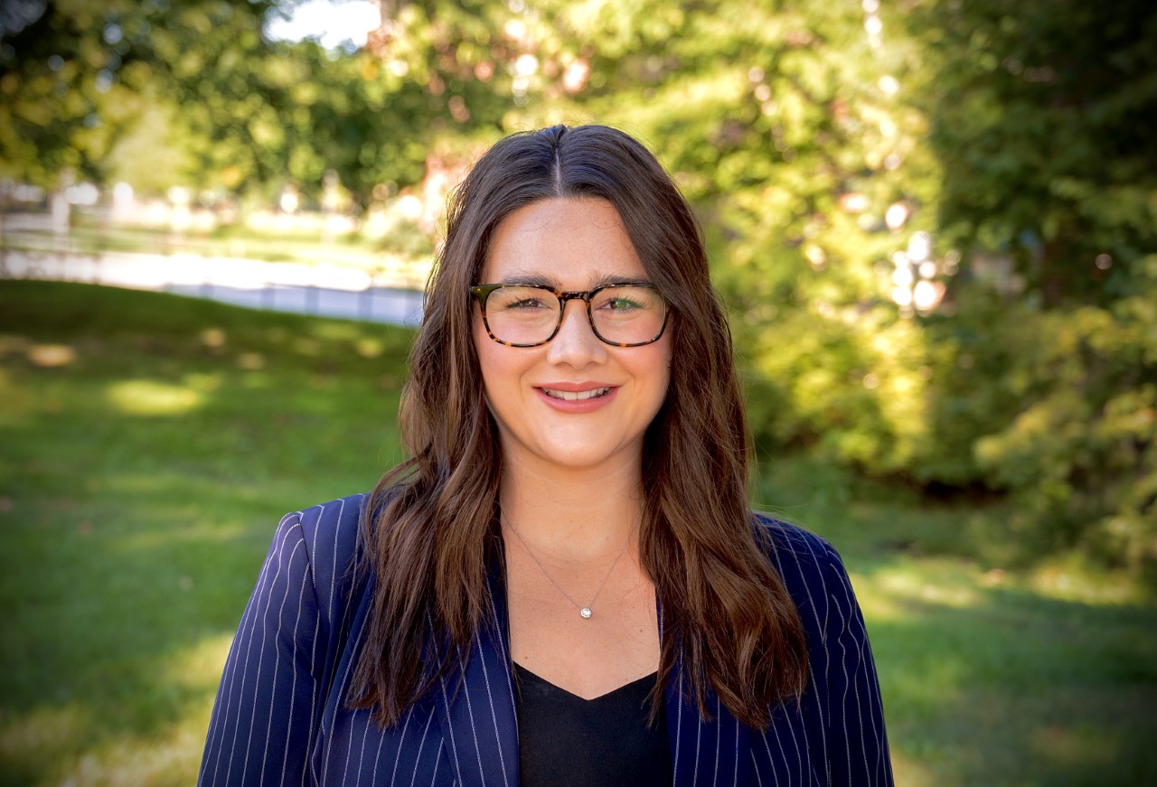 Claire Rosenberger headshot photo