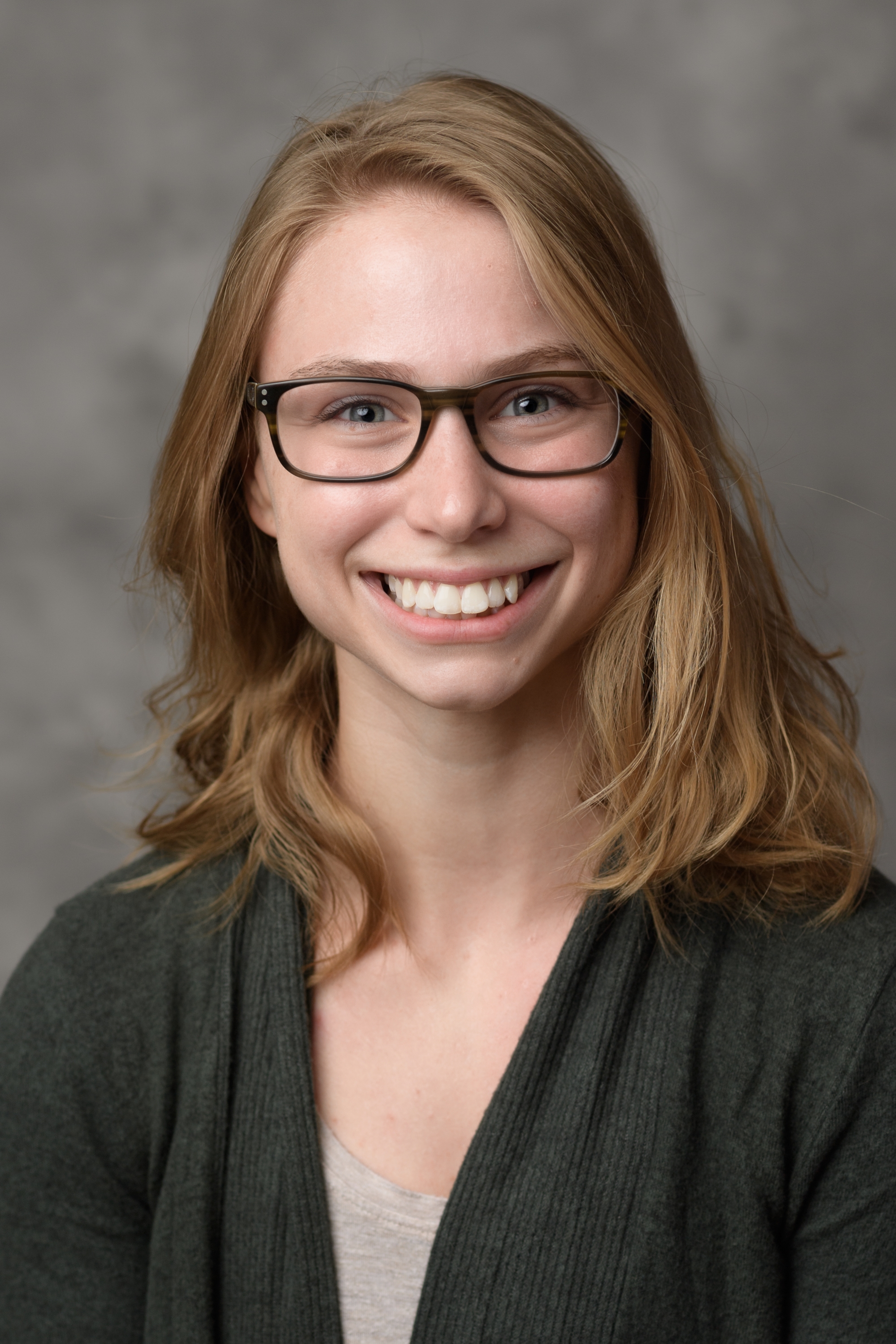 Anna Clapp Organski headshot photo