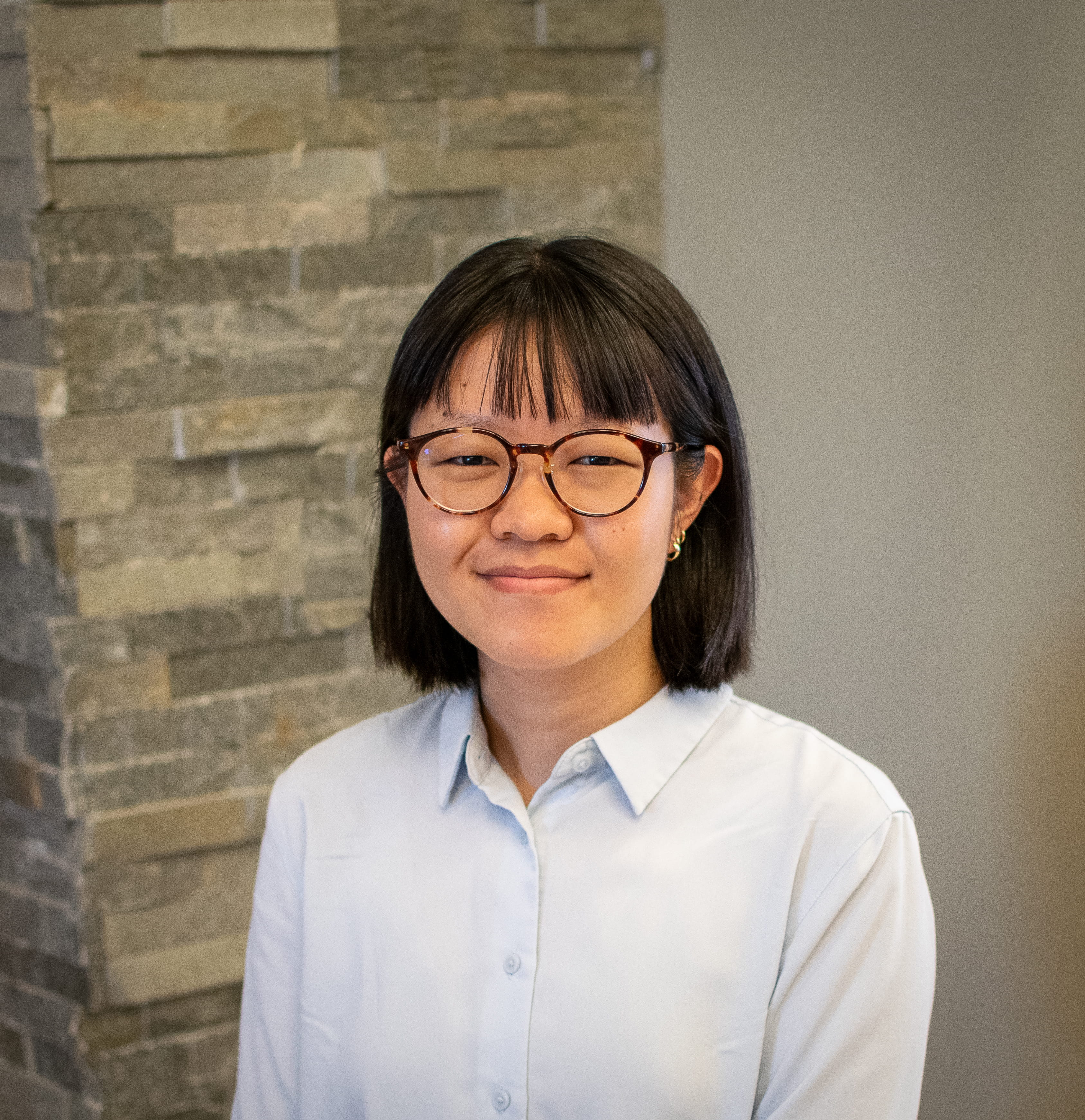 Tanya Liu headshot photo