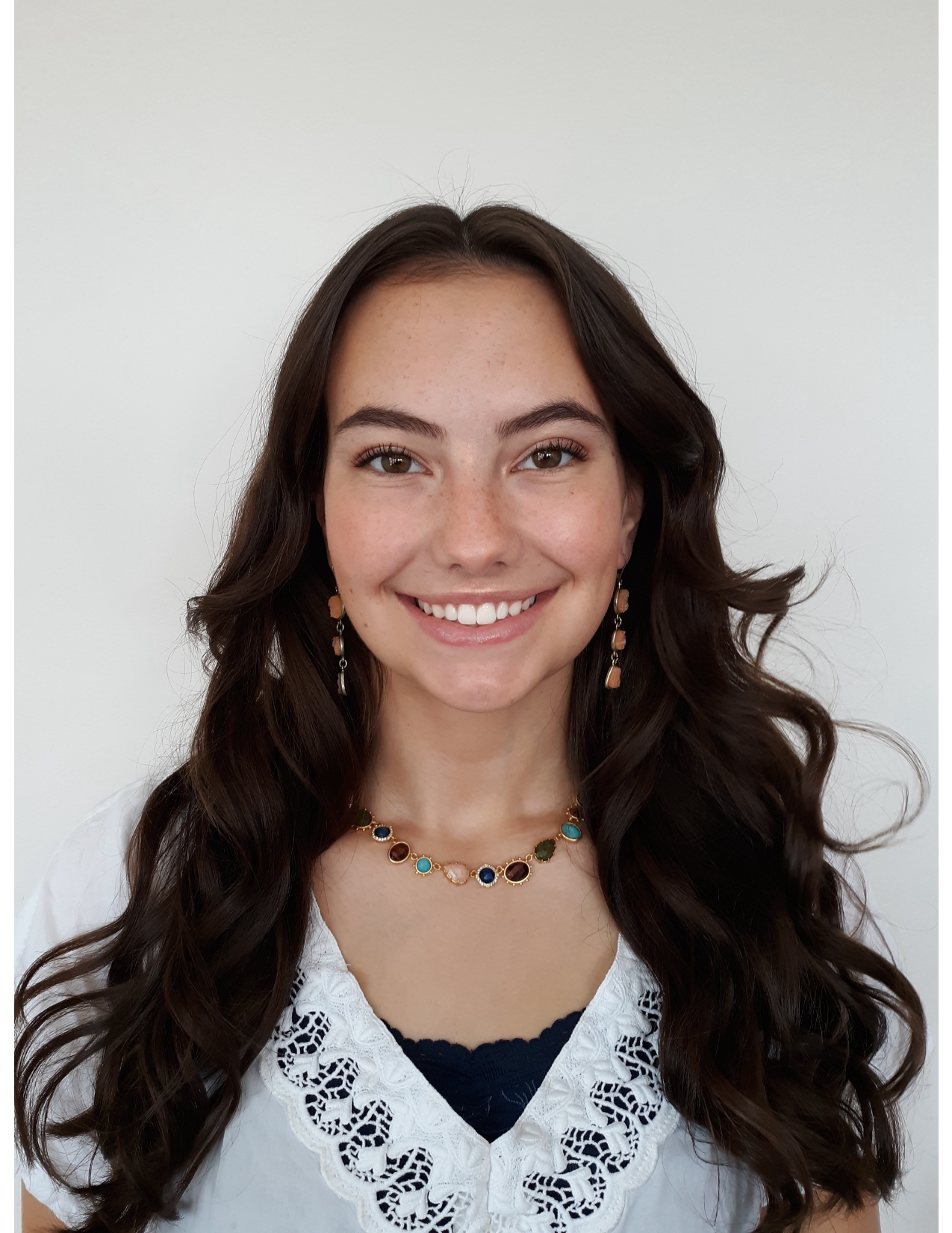 Emma Showalter headshot photo