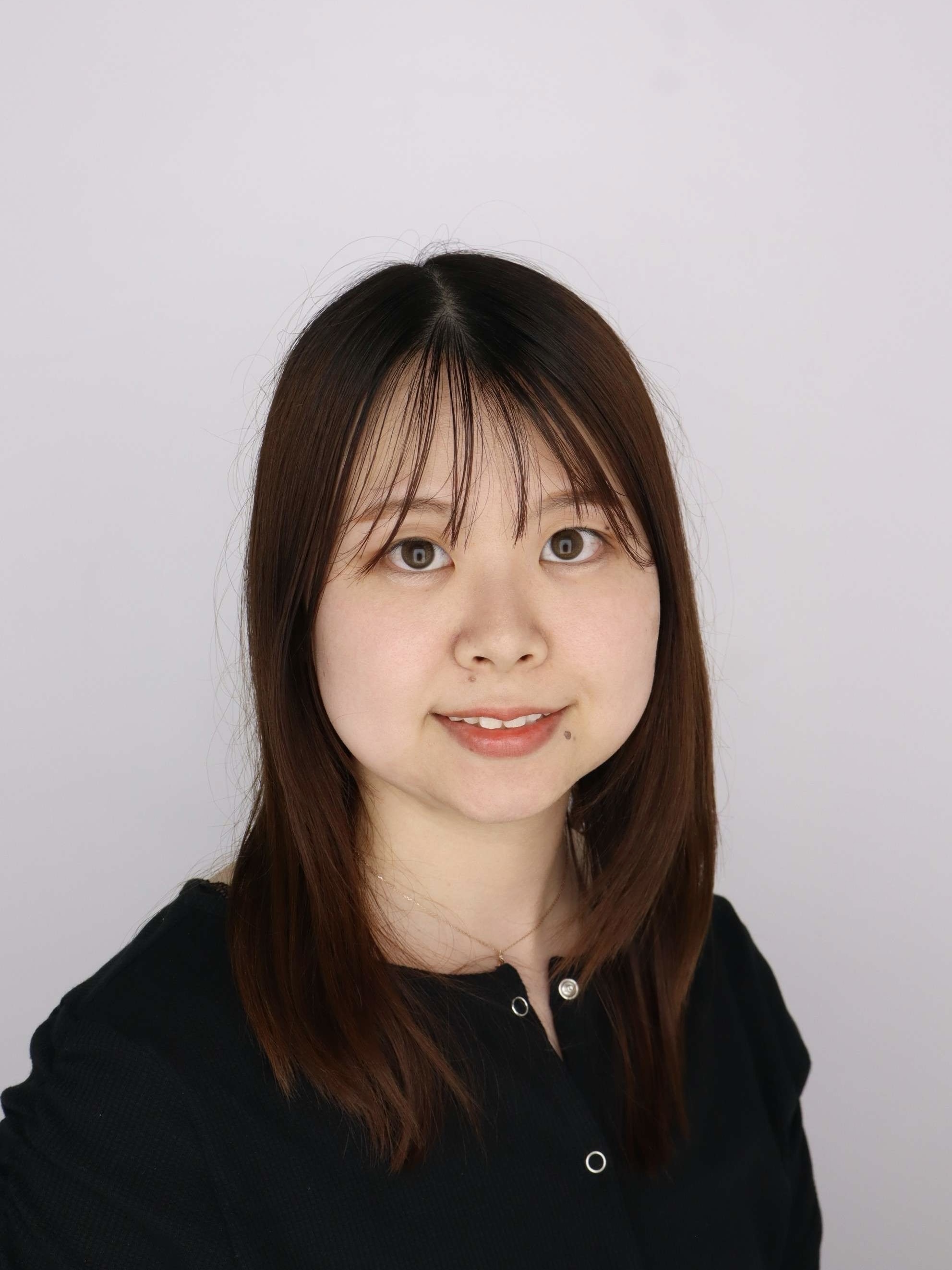 Riyo Kajimoto headshot photo