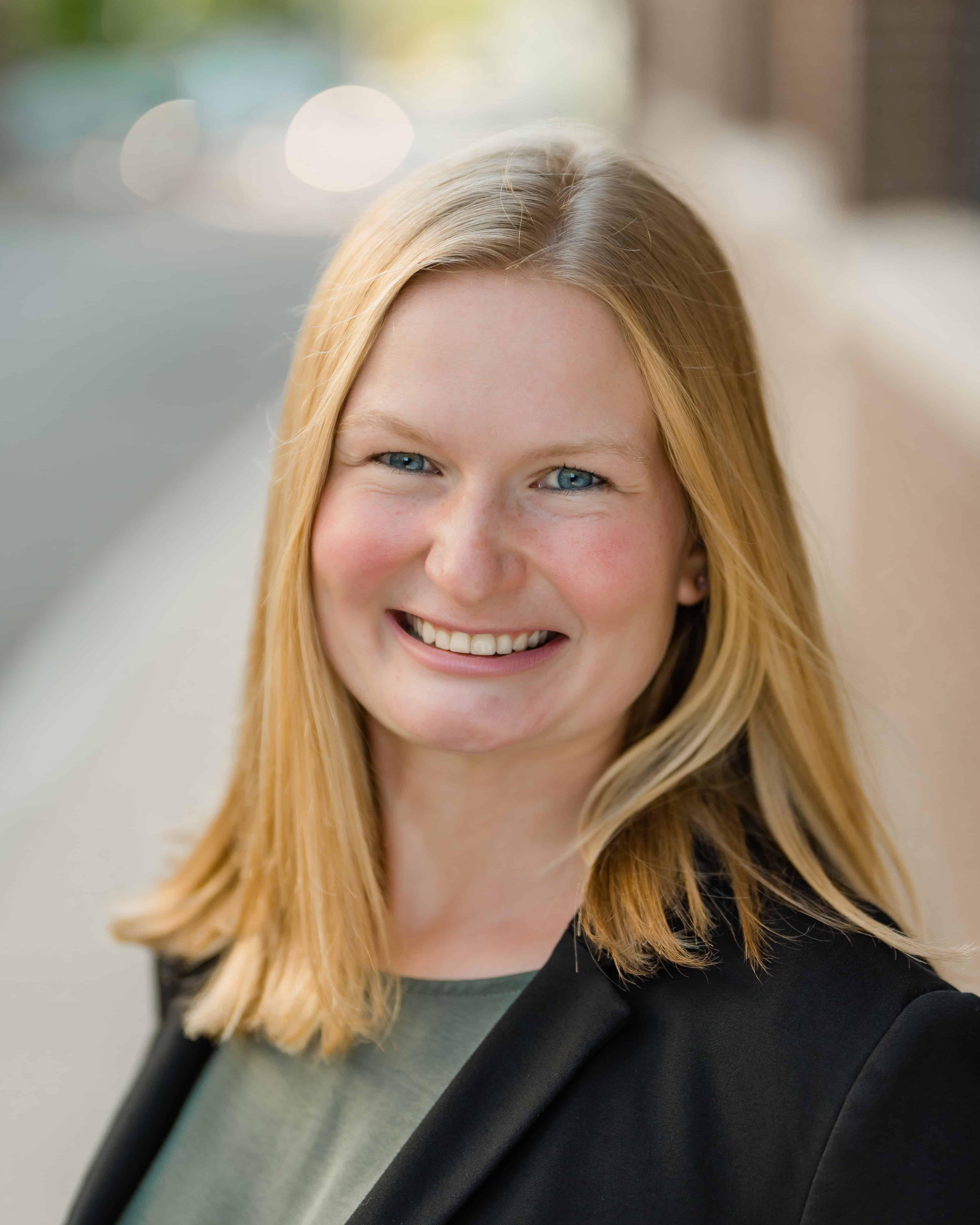 Leanne Nieforth headshot photo
